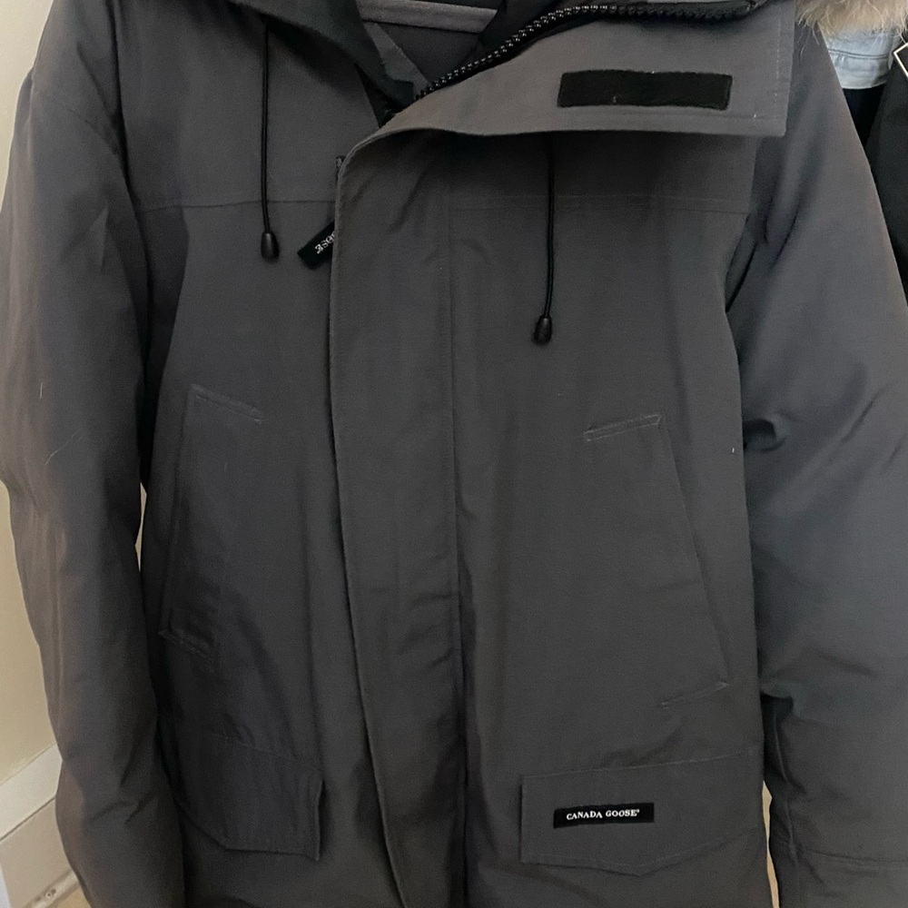 Canada Goose Men's Dark Gray Performance Jacket